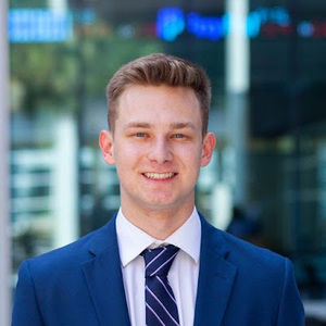 Meet your Posher, Bobby